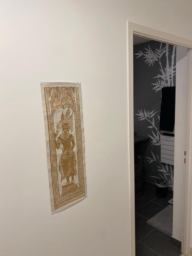 Tichnich Appartement - 2 Bedrooms - 1 Min Away From Train Station 안마스 외부 사진
